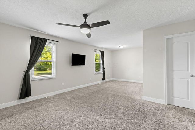 3197 Dunlavin Glen Road, Columbus, OH 43221