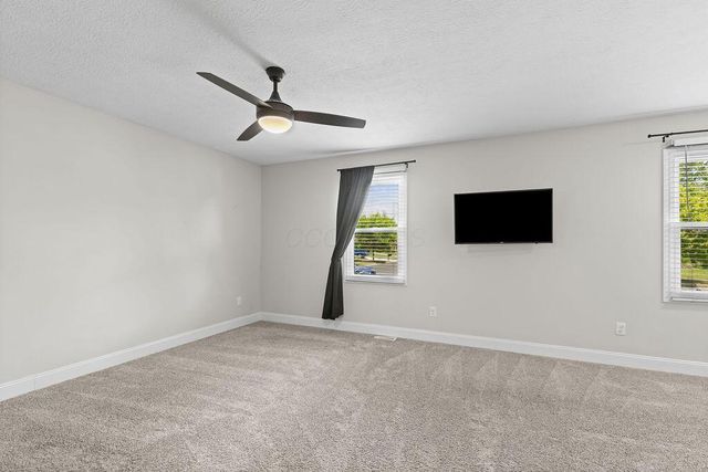 3197 Dunlavin Glen Road, Columbus, OH 43221
