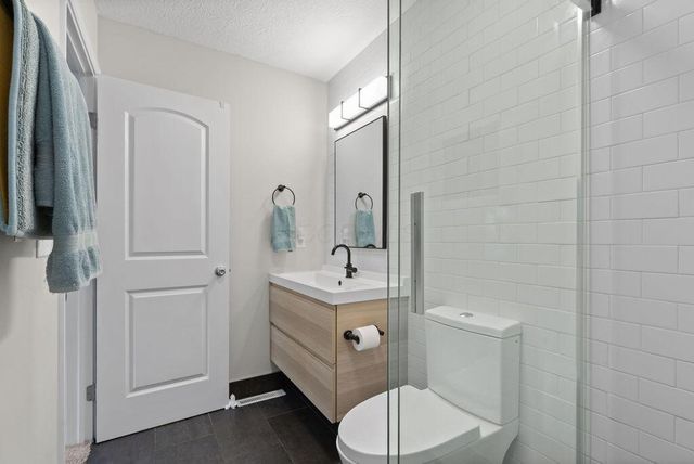 3197 Dunlavin Glen Road, Columbus, OH 43221