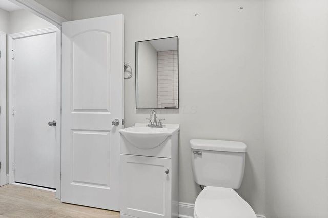 3197 Dunlavin Glen Road, Columbus, OH 43221