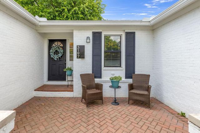 3197 Dunlavin Glen Road, Columbus, OH 43221