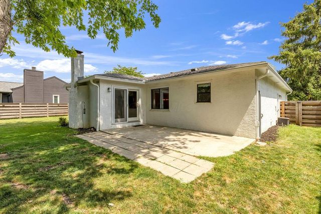 3197 Dunlavin Glen Road, Columbus, OH 43221