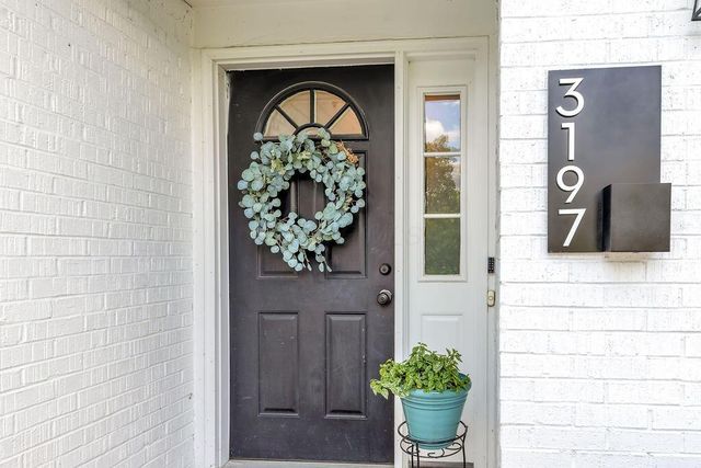 3197 Dunlavin Glen Road, Columbus, OH 43221