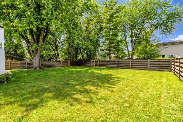 3197 Dunlavin Glen Road, Columbus, OH 43221