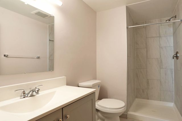 675 Greenfield Court C1, Bartlett, IL 60103