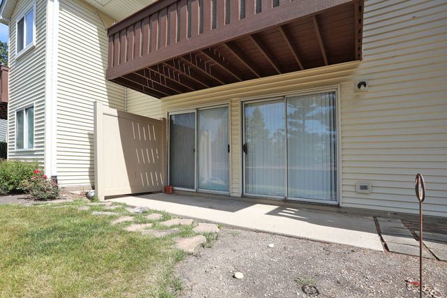 675 Greenfield Court C1, Bartlett, IL 60103