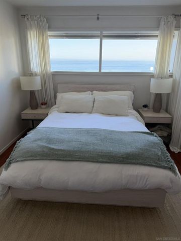 4927 29 Ocean Boulevard, San Diego, CA 92109