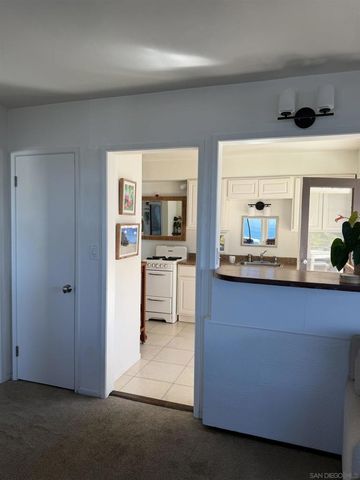 4927 29 Ocean Boulevard, San Diego, CA 92109