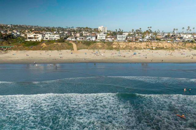 4927 29 Ocean Boulevard, San Diego, CA 92109