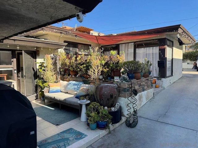 4927 29 Ocean Boulevard, San Diego, CA 92109