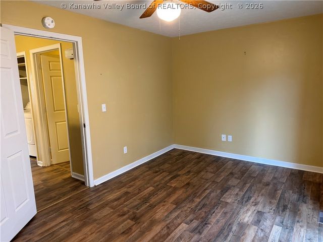 101 Elizabeth Street 3, Charleston, WV 25311