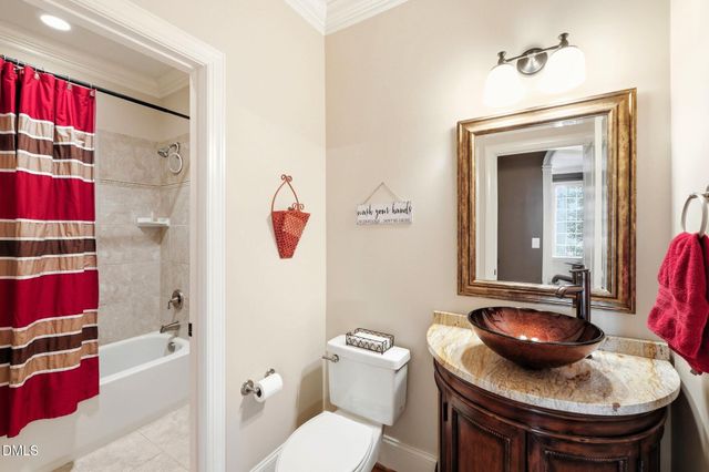 6208 Cabin Branch Drive, Durham, NC 27712