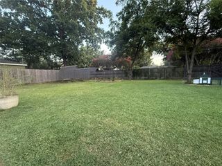 669 Harter Road, Dallas, TX 75218