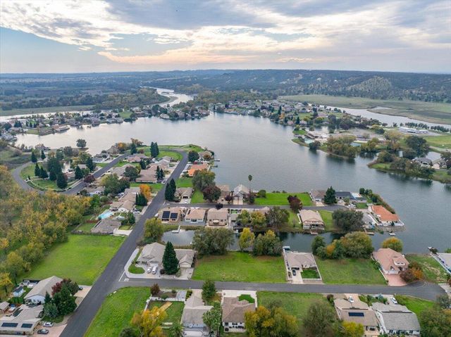 19130 Windward Way, Cottonwood, CA 96022