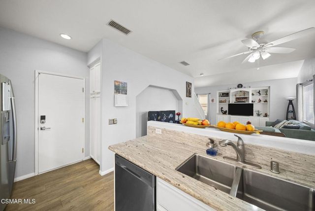 1838 Amberleaf Lane, Simi Valley, CA 93065