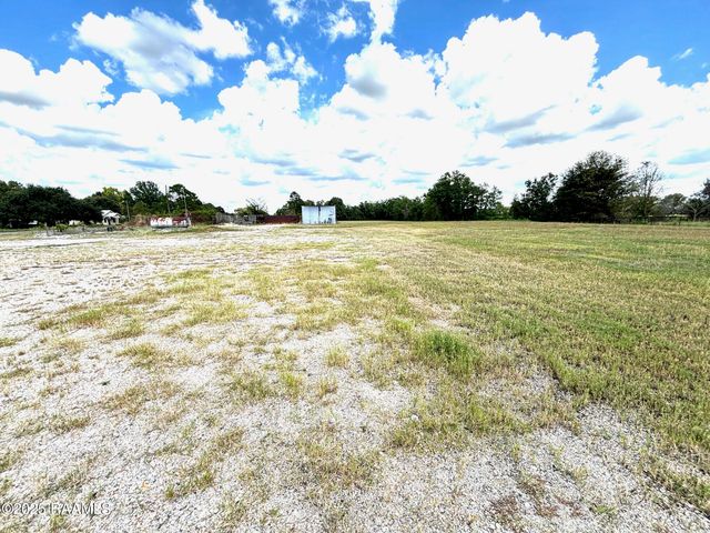 1131 La Maison Road, Duson, LA 70529
