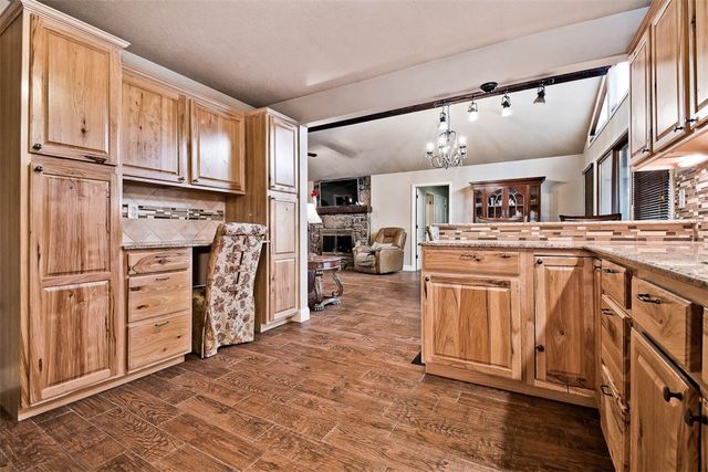 1 Woburn Lane, Bella Vista, AR 72715