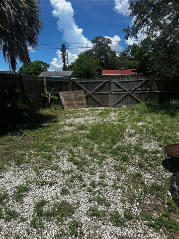 4411 16TH AVENUE S, St Petersburg, FL 33711