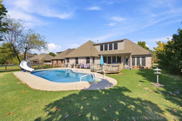3104 N Oak Avenue, Broken Arrow, OK 74012