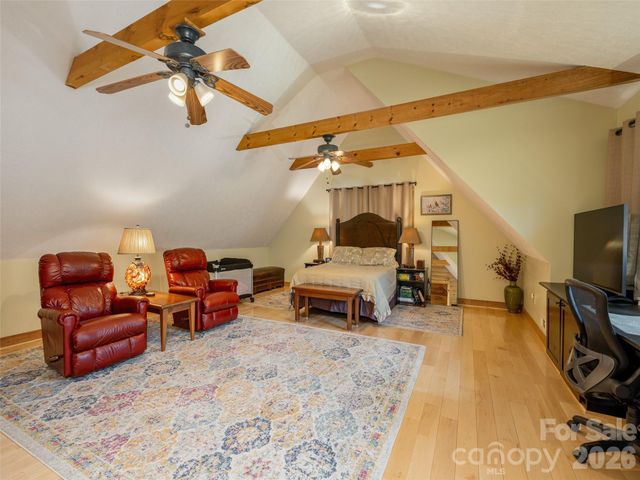 622 Oleta Road, Hendersonville, NC 28792