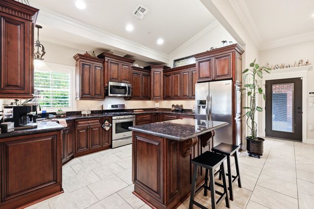242 Jaden Lane, Houma, LA 70360