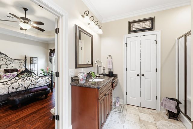 242 Jaden Lane, Houma, LA 70360