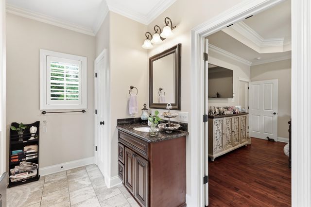242 Jaden Lane, Houma, LA 70360