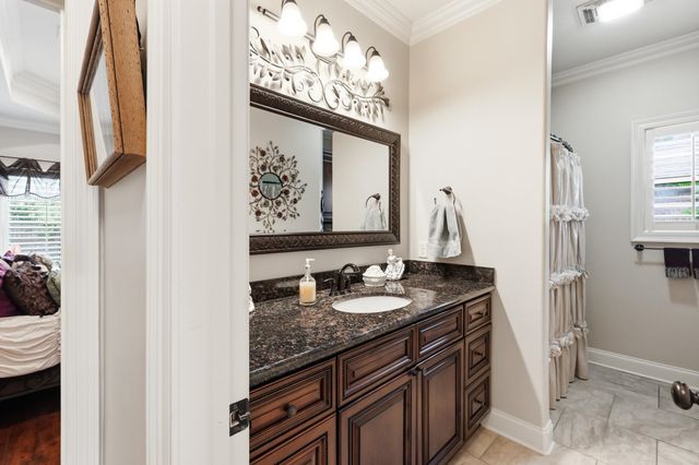 242 Jaden Lane, Houma, LA 70360