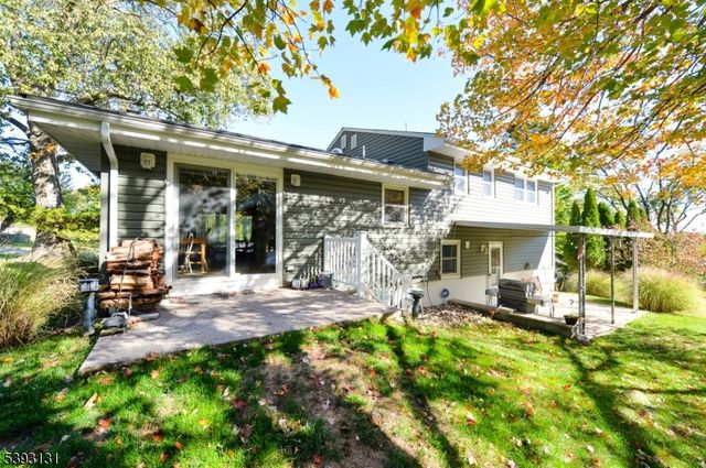 156 Dorothy Dr, North Haledon Boro, NJ 07508