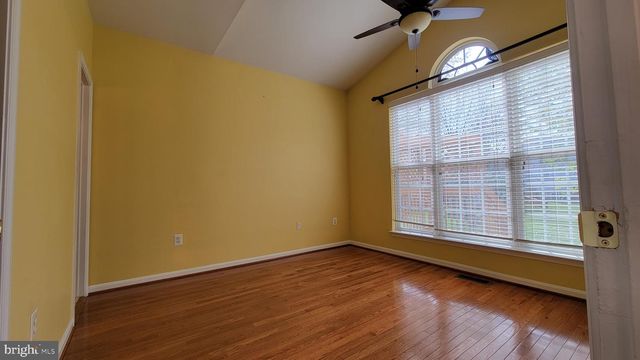 12132 TANGO LN, Woodbridge, VA 22193