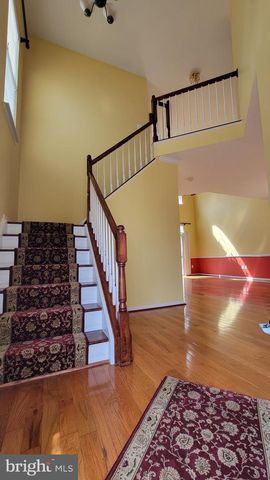 12132 TANGO LN, Woodbridge, VA 22193