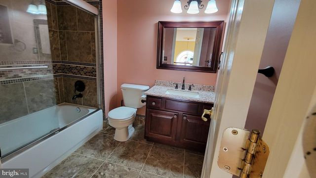 12132 TANGO LN, Woodbridge, VA 22193