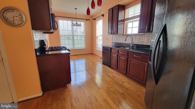 12132 TANGO LN, Woodbridge, VA 22193