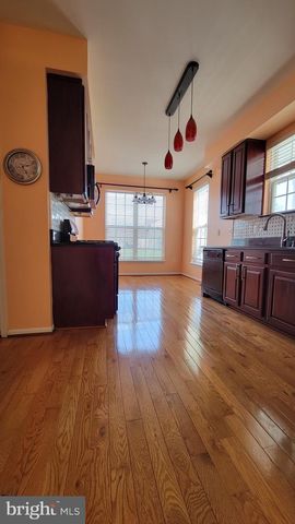 12132 TANGO LN, Woodbridge, VA 22193