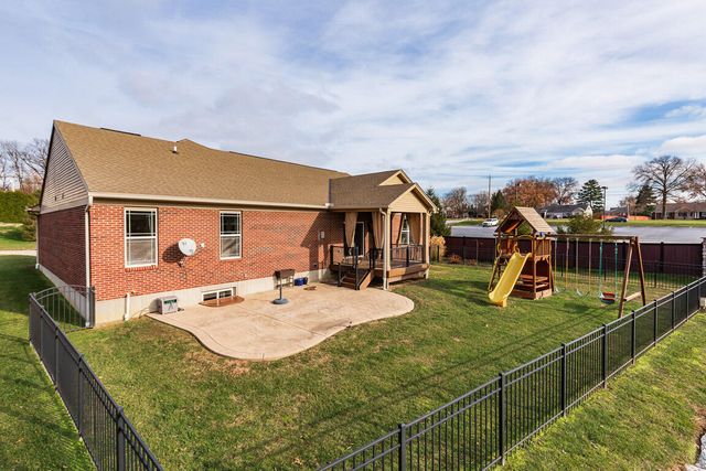 15 Cahill Court, Lakeside Park, KY 41017