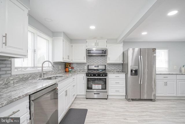 715 ASBURY AVE, National Park, NJ 08063