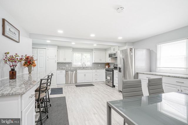 715 ASBURY AVE, National Park, NJ 08063