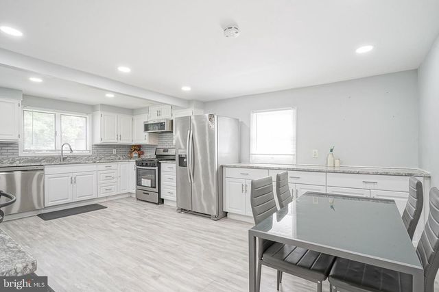 715 ASBURY AVE, National Park, NJ 08063