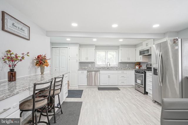 715 ASBURY AVE, National Park, NJ 08063