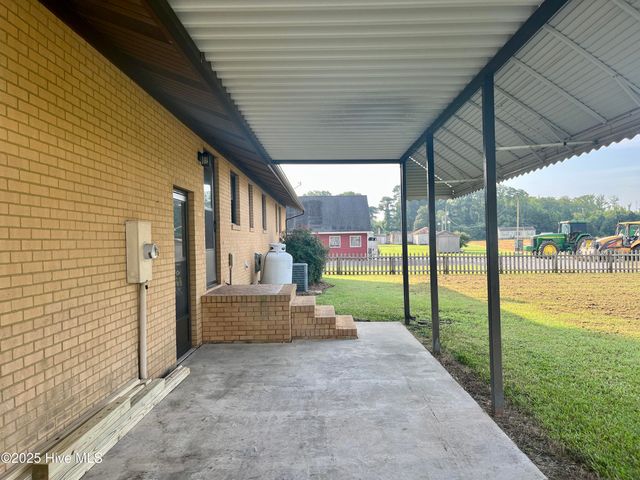 1383 NC Hwy 343, South Mills, NC 27976