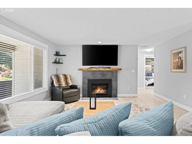 6075 Sw 171ST Ave, Beaverton, OR 97007