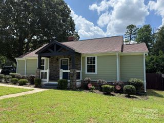 3332 Draper Avenue, Charlotte, NC 28205