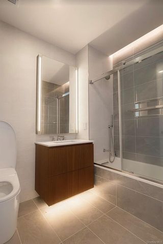 35-32 Leavitt Street, Flushing, NY 11354