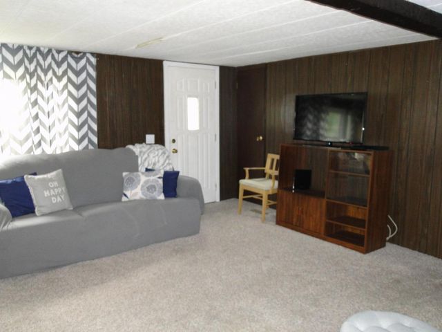 612 W 100 S, Hebron, IN 46341