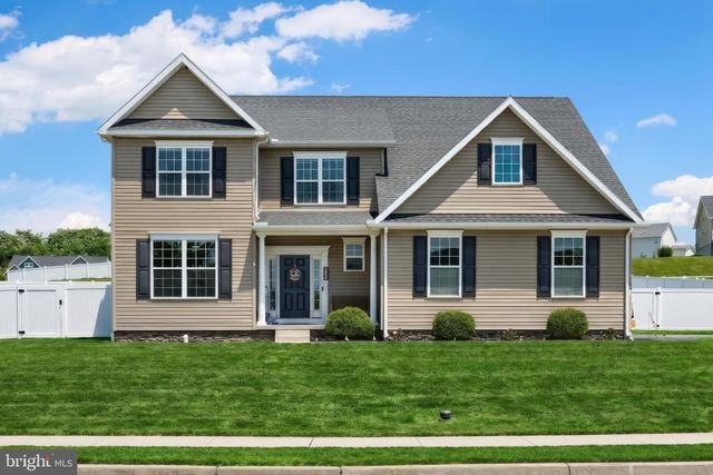 925 RIPPLE DR, Hanover, PA 17331