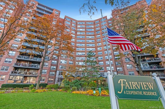 61-20 Grand Central Parkway A1407, Forest Hills, NY 11375
