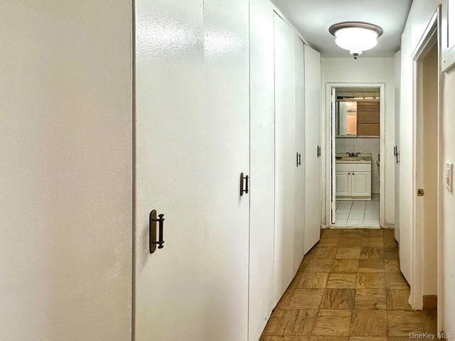 61-20 Grand Central Parkway A1407, Forest Hills, NY 11375