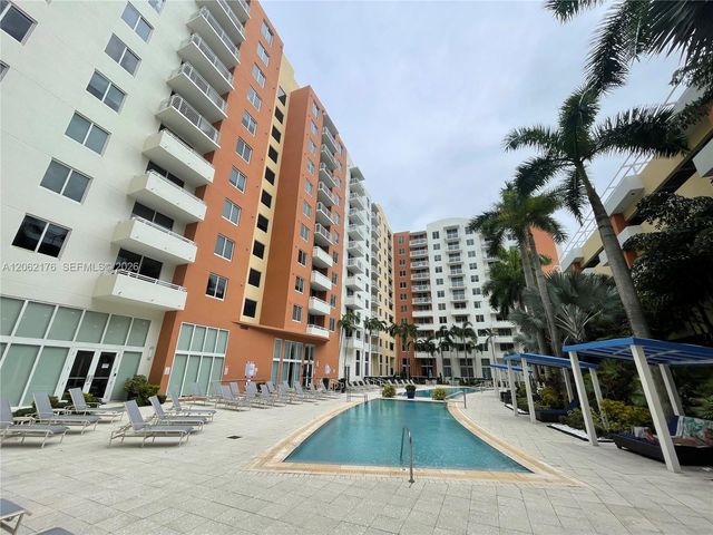 18800 NE 29th Avenue 418, Aventura, FL 33180