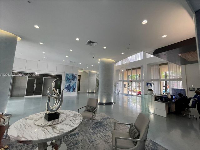 18800 NE 29th Avenue 418, Aventura, FL 33180