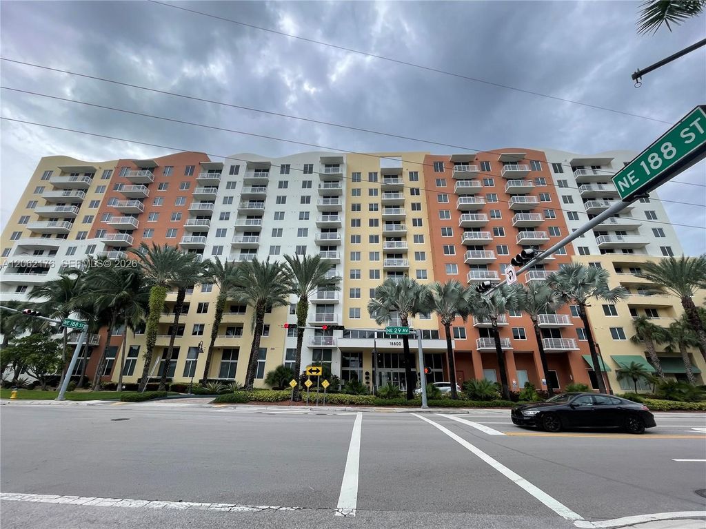 18800 NE 29th Avenue 418, Aventura, FL 33180